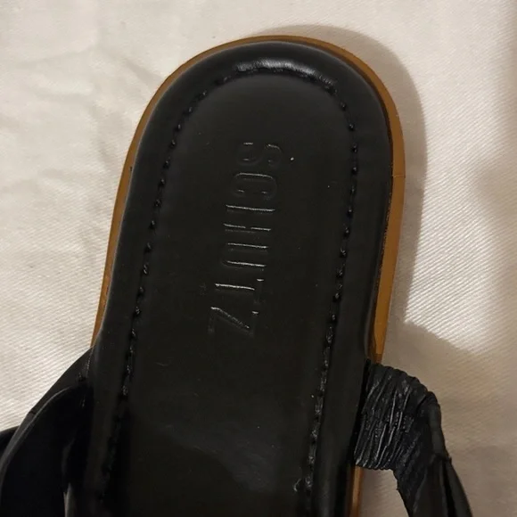 SCHUTZ Black Sandals flats with Gold Chain Detail - Picture 2 of 8